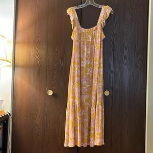 Knox Rose strapped, maxi, summer dress. Gold with red design. Size Small.